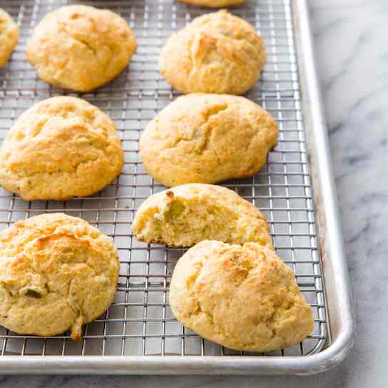 Cornmeal Drop Biscuits with Black Pepper