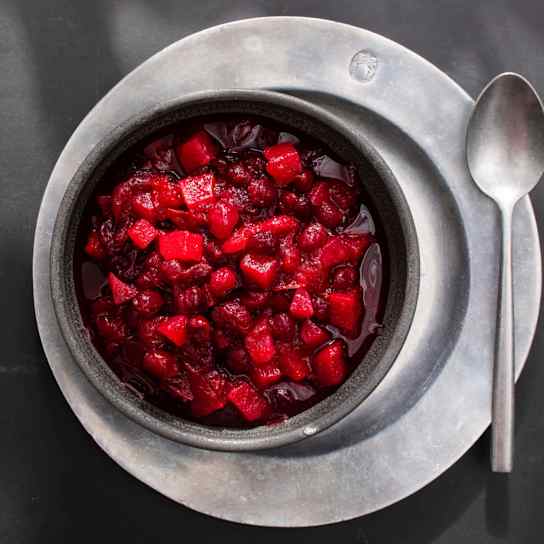 Cranberry Sauce with Pears and Fresh Ginger