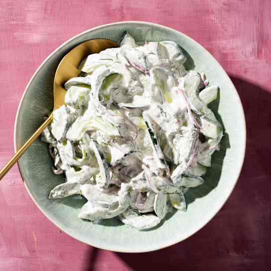 Creamy Dill Cucumber Salad