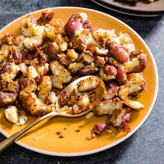 Air-Fryer Crispy Smashed Potatoes