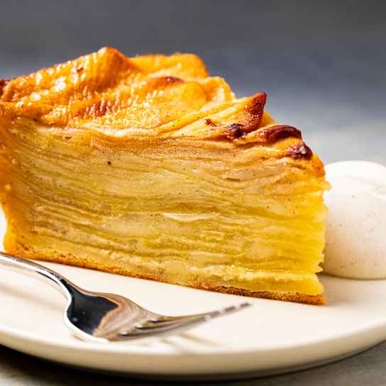 Gâteau Invisible with Brown Sugar–Cinnamon Whipped Cream