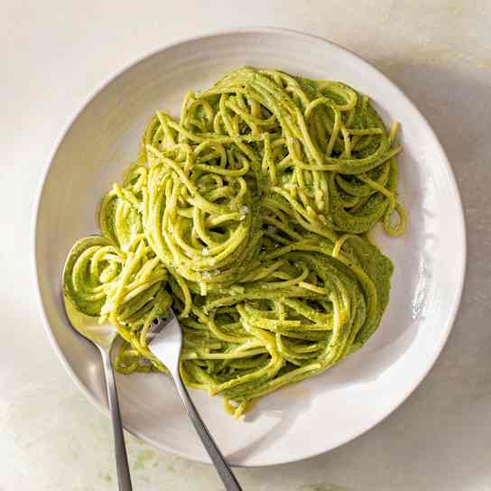 Green Spaghetti