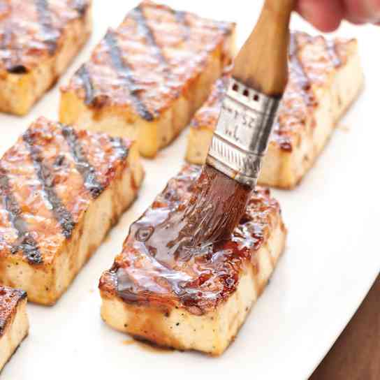Grilled Soy-Ginger Glazed Tofu