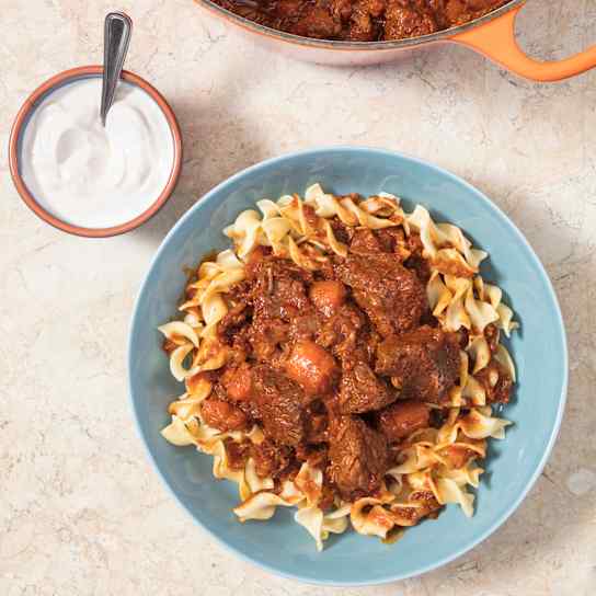 Simple Hungarian Beef Stew