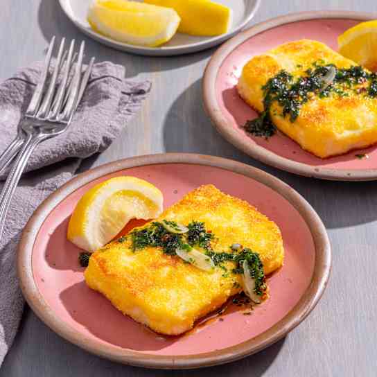 Pan-Fried Haloumi with Garlic-Parsley Sauce