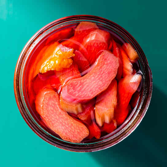 Quick Sweet Pickled Rhubarb