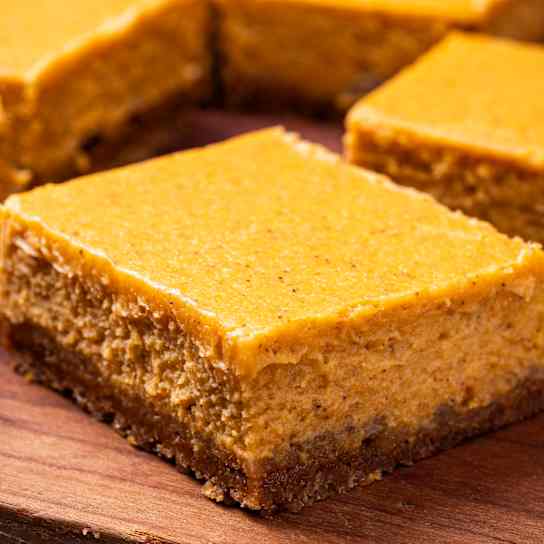 Pumpkin Cheesecake Bars