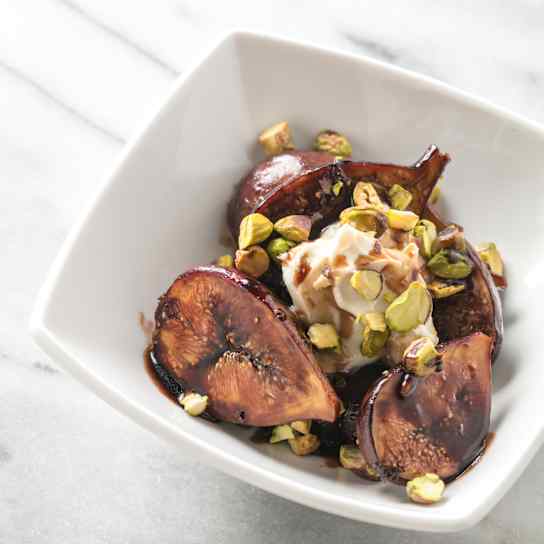 Roasted Figs with Balsamic Glaze and Mascarpone