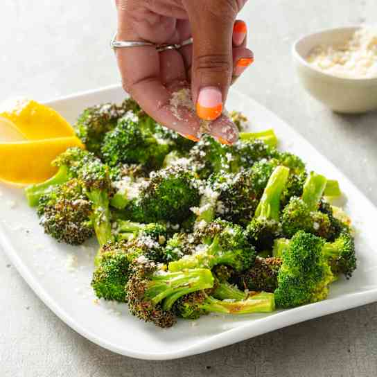 Air-Fryer Roasted Broccoli