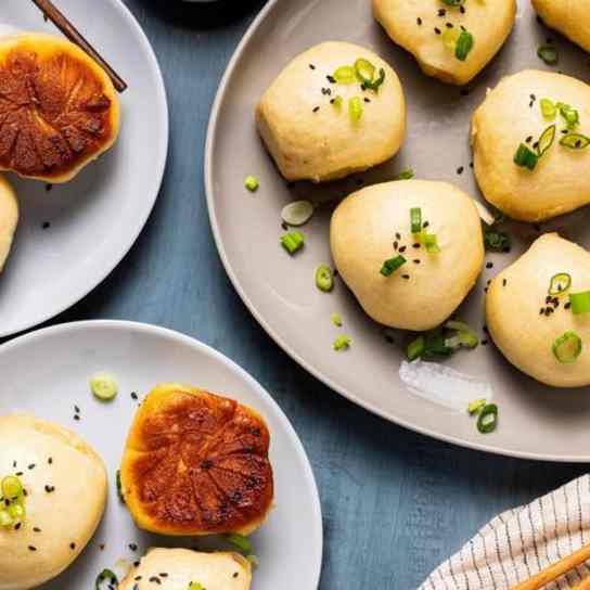 Shengjian Bao (Shanghainese Pan-Fried Soup Dumplings)
