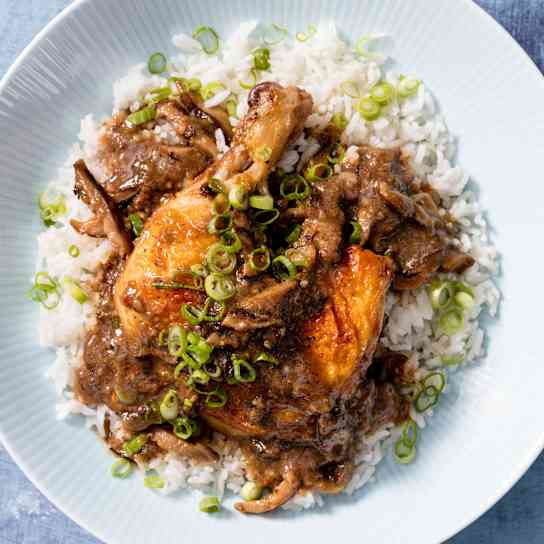 Sichuan Braised Chicken Leg Quarters with Shiitake Mushrooms