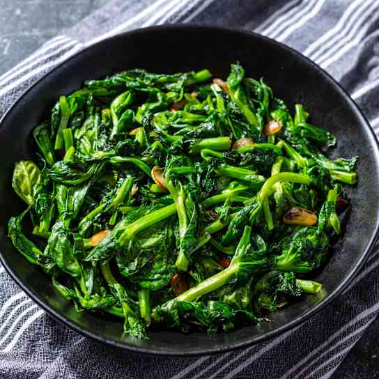 Stir-Fried Pea Greens with Oyster Sauce and Garlic