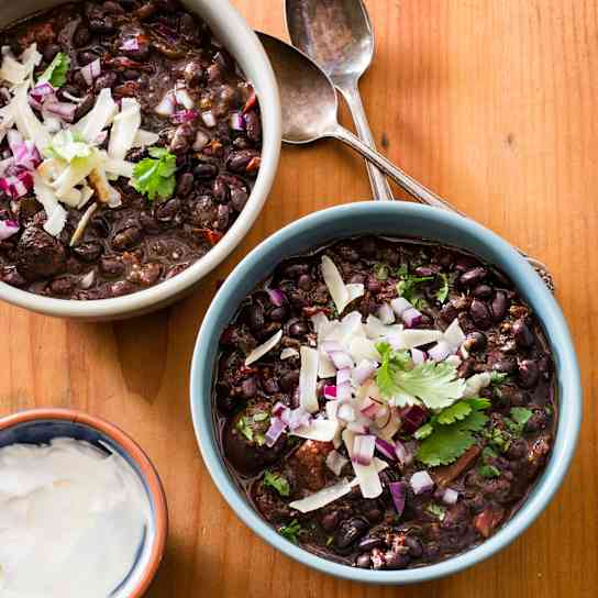 Slow-Cooker Vegetarian Black Bean Chili