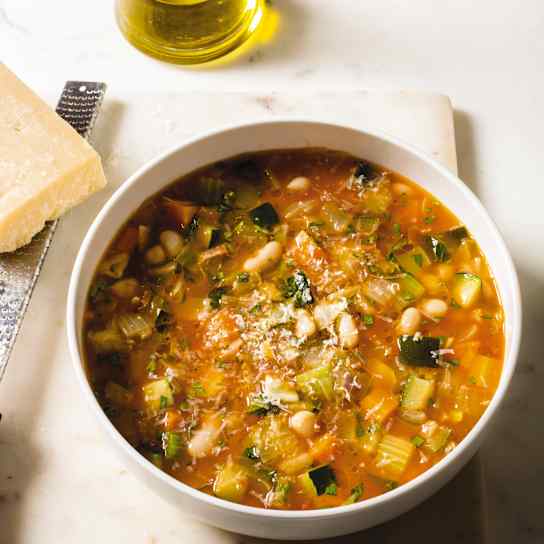 Slow-Cooker Garden Minestrone