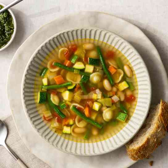 Provençal Vegetable Soup (Soupe au Pistou)