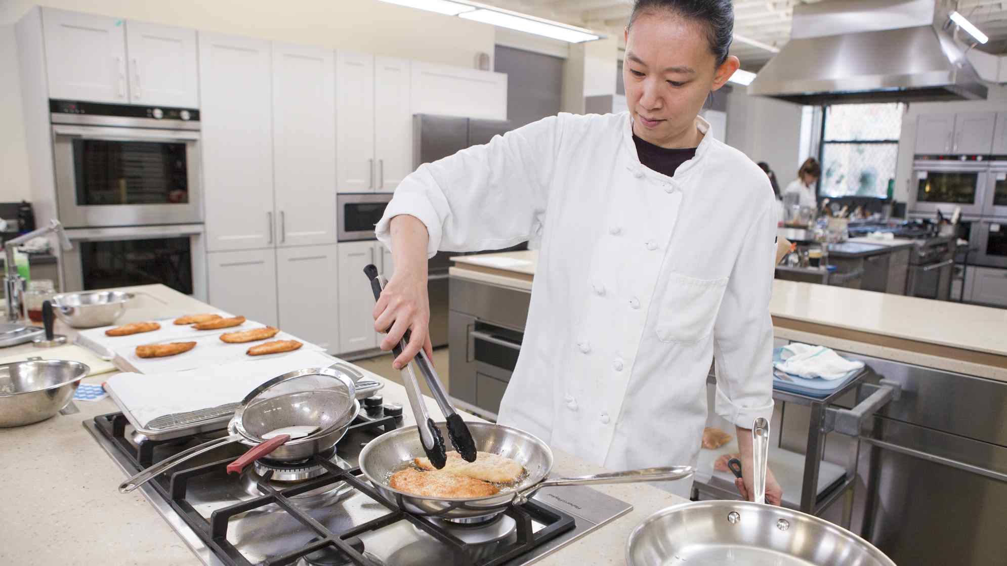 Crispy Pan Fried Chicken Cutlets