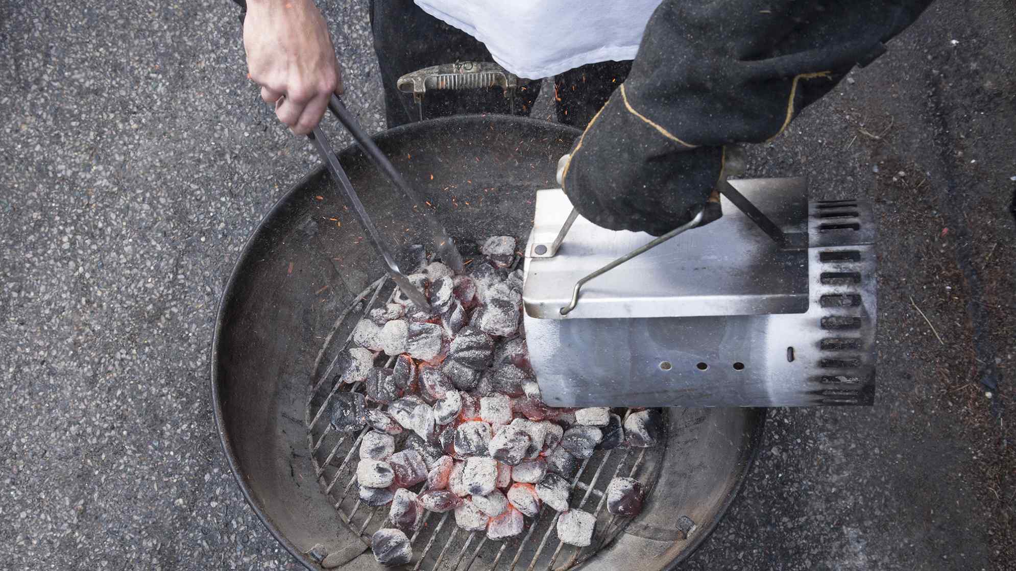 How To Set Up A Charcoal Grill