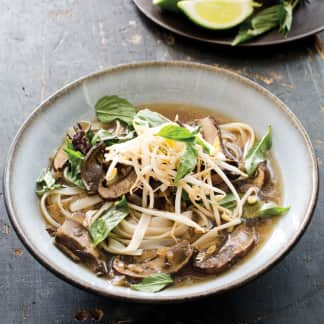 Slow-Cooker Vegetarian Pho