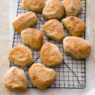 Rustic Dinner Rolls