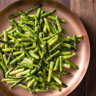 Pan-Steamed Asparagus with Anchovies and Red Pepper Flakes