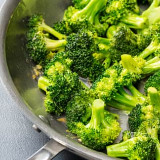 Pan-Steamed Broccoli with Lemon