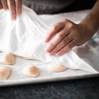 Why You Should Avoid Wet Scallops