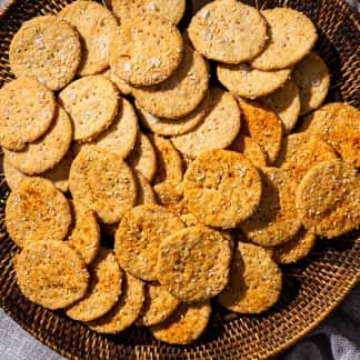 Savory Benne Wafers