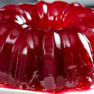 Jellied Cranberry Sauce with Ancho Chile