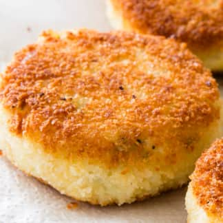 Cheddar and Scallion Mashed Potato Cakes