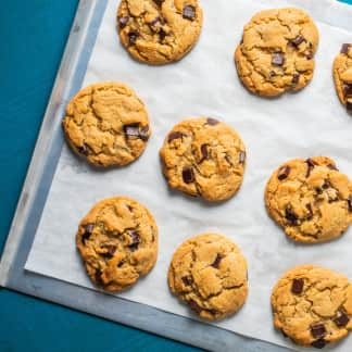 Why You Shouldn't Bake Cookies on a Still-Hot Sheet