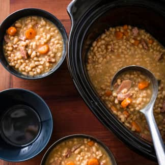 Slow-Cooker U.S. Senate Navy Bean Soup