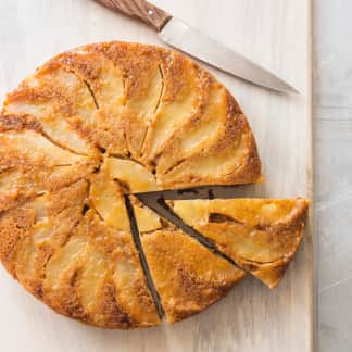 Pear Upside–Down Cake (Reduced Sugar)