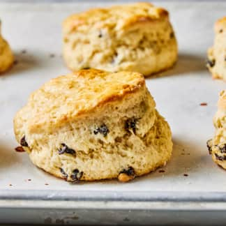 Small-Batch British-Style Currant Scones