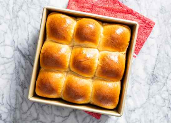 Fluffy Make-Ahead Dinner Rolls