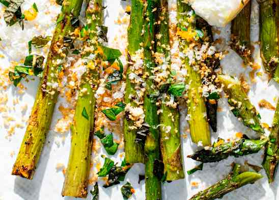Pan-Roasted Asparagus with Toasted Garlic and Parmesan