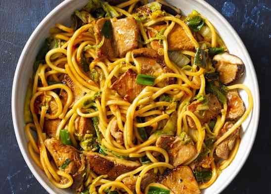 Pork Stir-Fry with Noodles (Lo Mein)