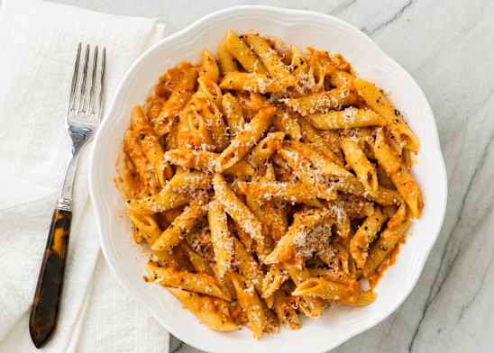 Penne with Red Pepper Pesto (Pesto Calabrese)