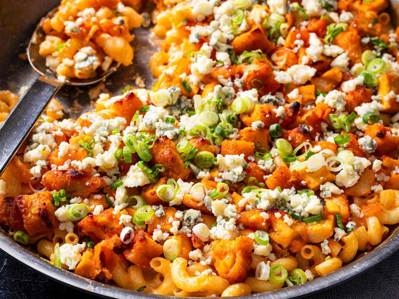 Buffalo Chicken Mac and Cheese