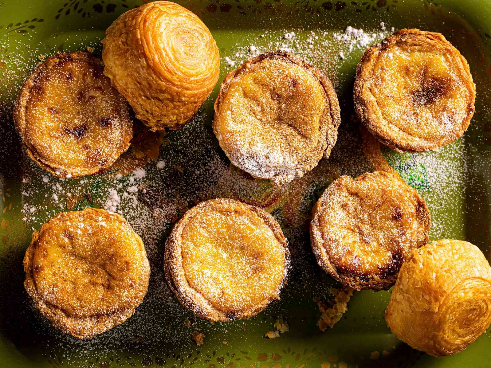 Pastéis de Nata (Portuguese Custard Tarts)