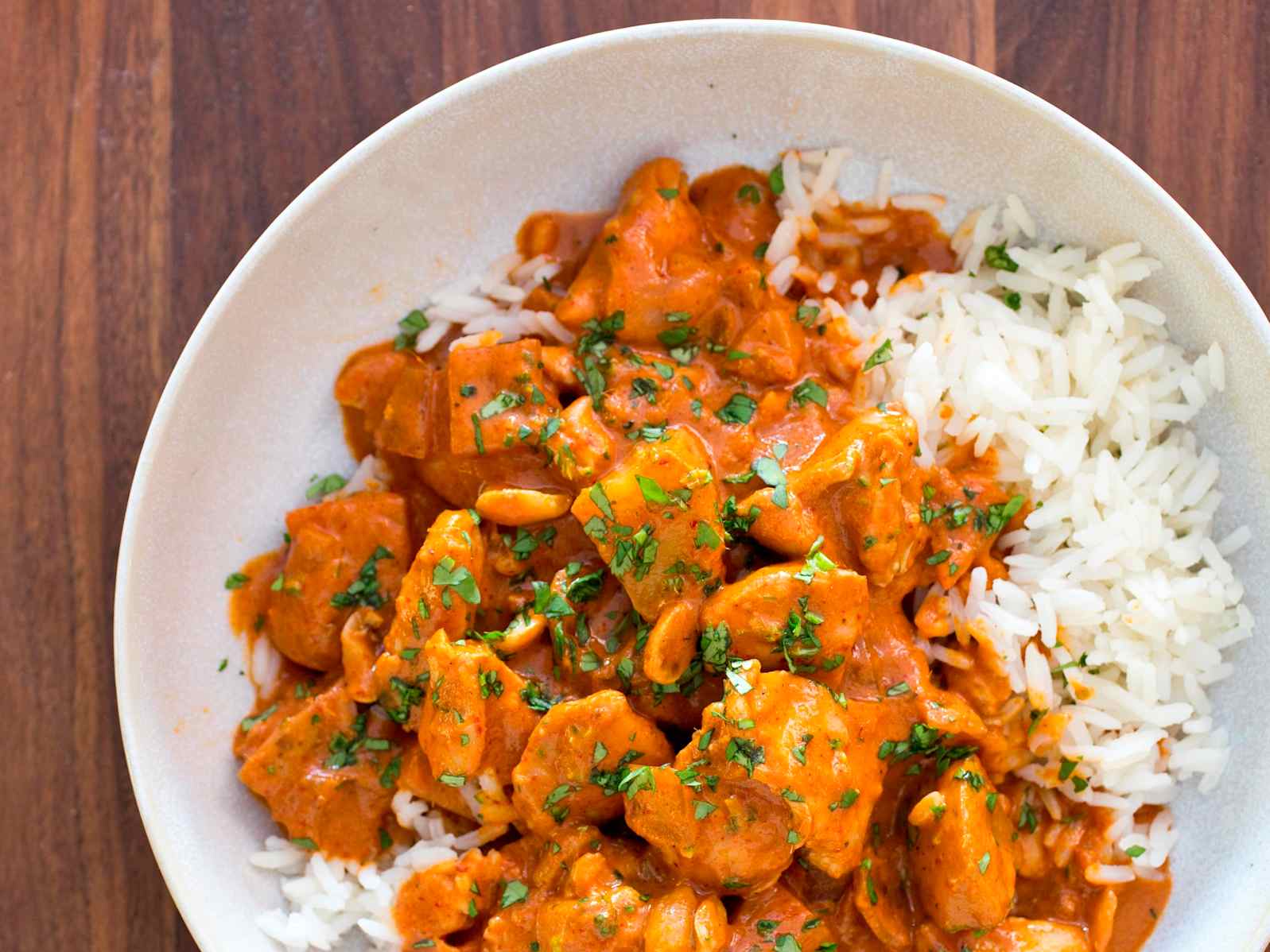 Thai Chicken Curry with Potatoes and Peanuts