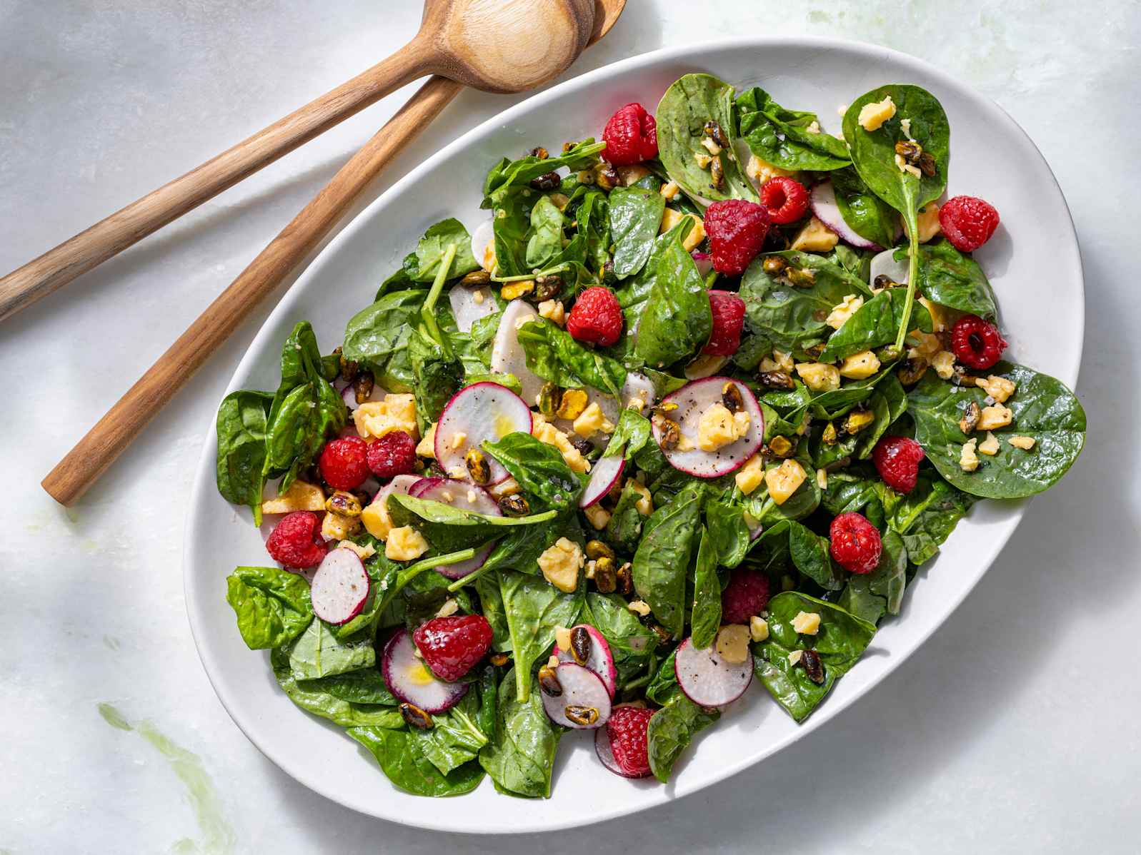 Spinach Salad with Raspberry Vinaigrette