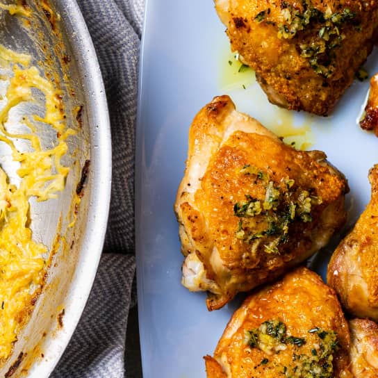 How Do I Buy and Prep Spaghetti Squash?