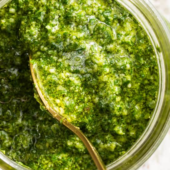 How to Make the Best Pesto
