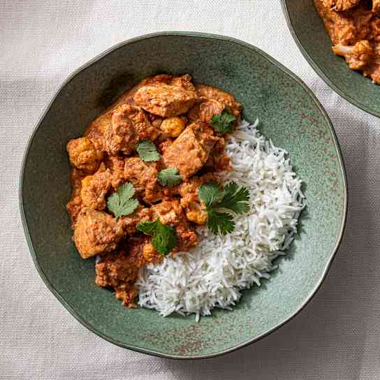 Chicken and Cauliflower in Garam Masala–Tomato Sauce