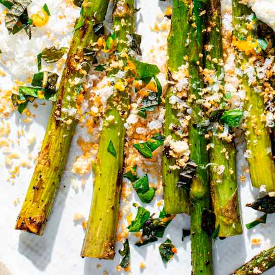 Pan-Roasted Asparagus with Toasted Garlic and Parmesan