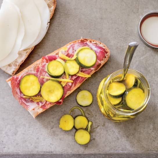 Sweet Zucchini Pickle Chips