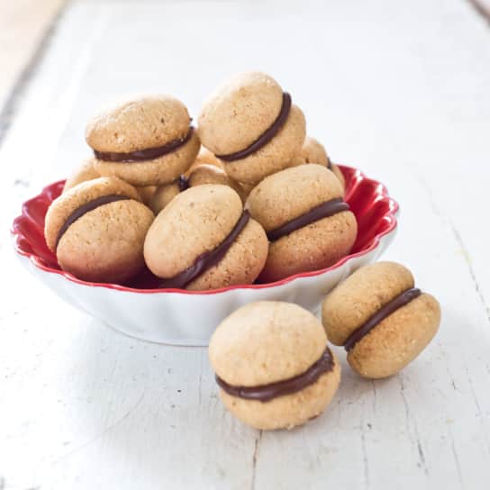 Small-Batch Baci Di Dama