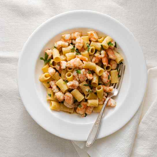 Garlicky Shrimp Pasta