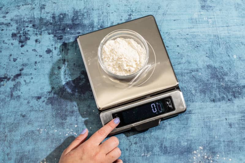 OXO Good Grips 11 Pound Stainless Steel Food Scale with Digital Display 