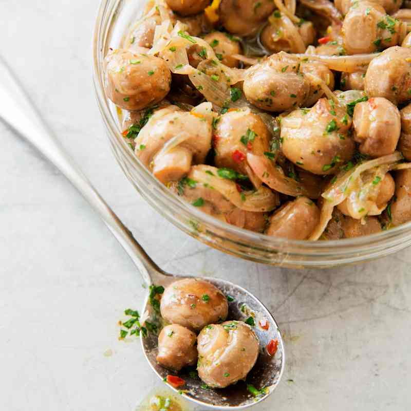How to Make Marinated Mushrooms